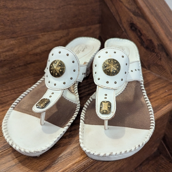 Clarks Shingo Leather Wedge Sandal white, Size 9 Worn Once - Picture 2 of 12